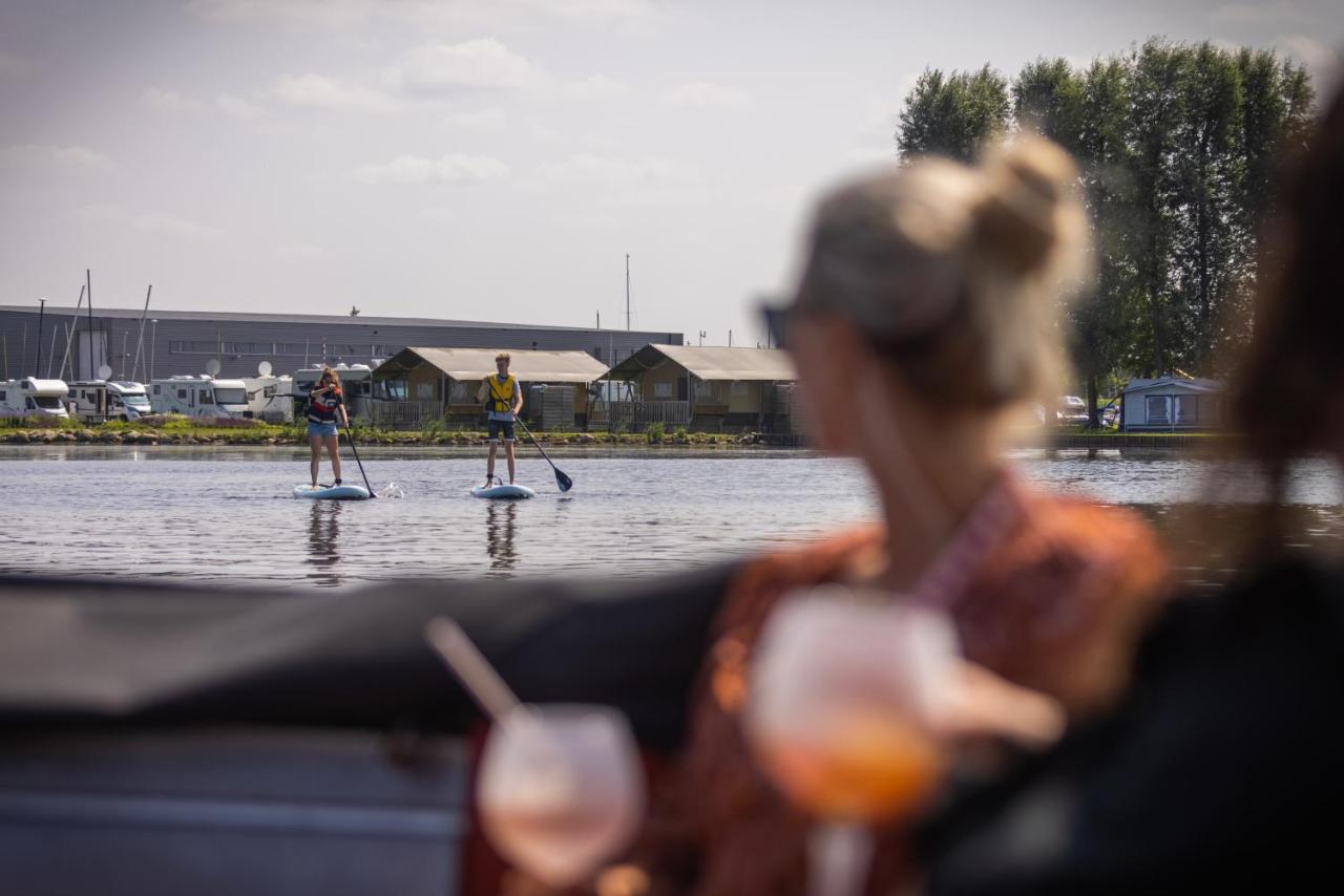 Jachthaven Nieuwboer Hotell Bunschoten Eksteriør bilde